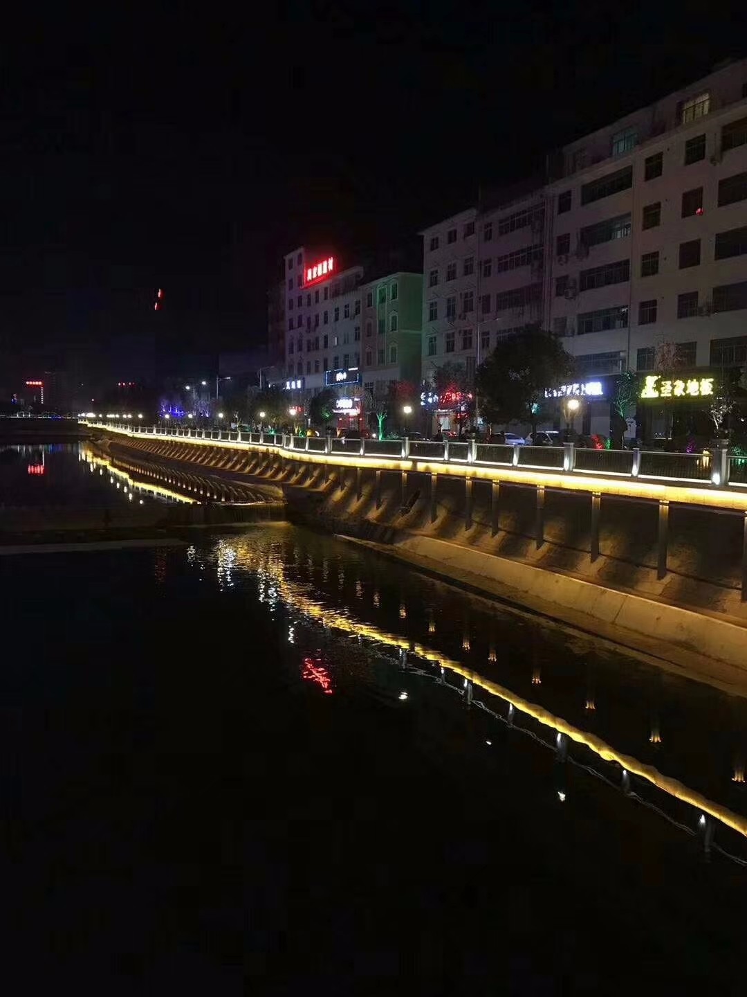 陕西商洛市河道亮化工程